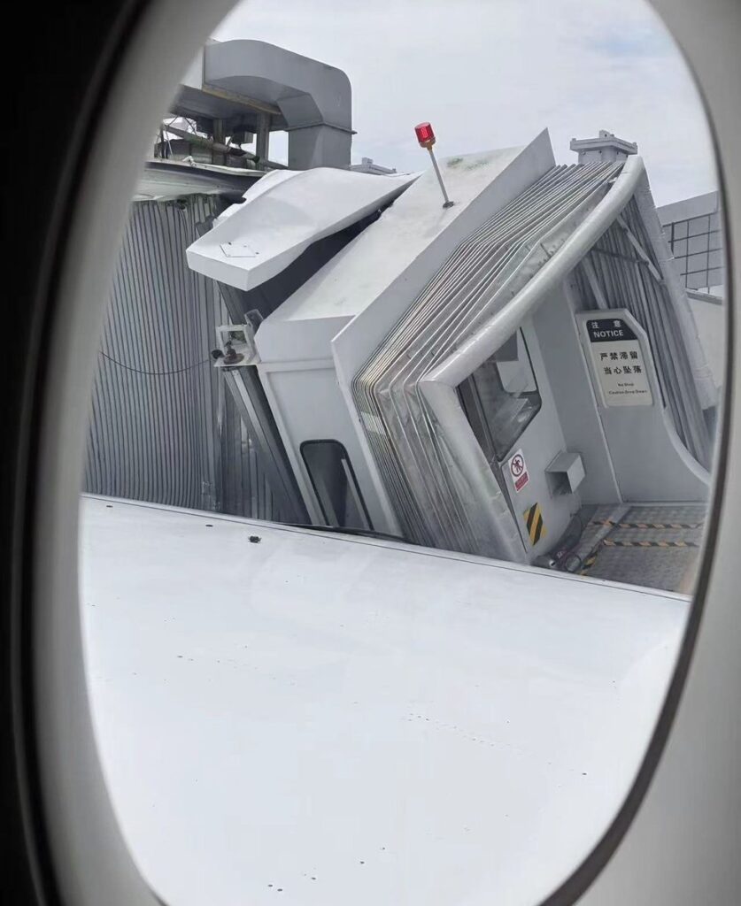 China Eastern A350 strikes jet bridge at Shanghai Hongqiao Airport X @aviationbrk