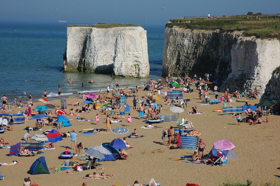 UK Hottest May Day Record Broken for Second Day in a Row UK Hottest May Day Record Broken for Second Day in a Row