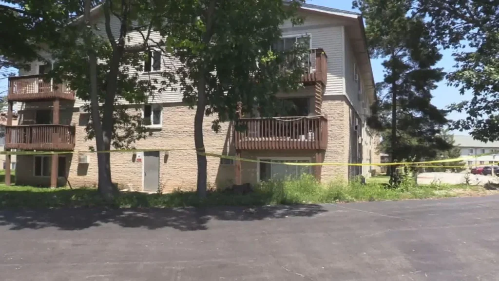 2 Arrested After Mundelein Apartment Shooting Kills Man, Wounds Woman wikimedia commons